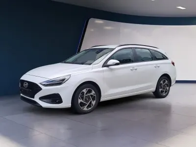 Gebraucht Hyundai i30 Advantage 101 PS (74 kW) 2024 Weiß Kombi