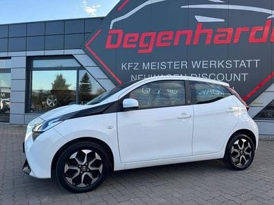 Gebraucht Toyota Aygo X-play 72 PS (52 kW) 2021 Weiß Kleinwagen