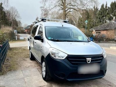 Usata Dacia Dokker 75 CV (55 kW) 2014 Argento Monovolume