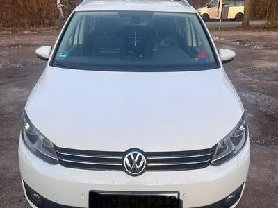 Gebraucht VW Touran 105 PS (77 kW) 2014 Weiß Van / Kleinbus