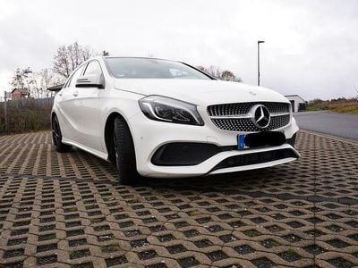 Weiß Gebraucht 2016 Mercedes A200 Sport Limousine | 14.600 € (Fairer Preis)