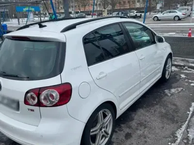 Gebraucht VW Golf VI 160 PS (117 kW) 2011 Weiß Kleinwagen