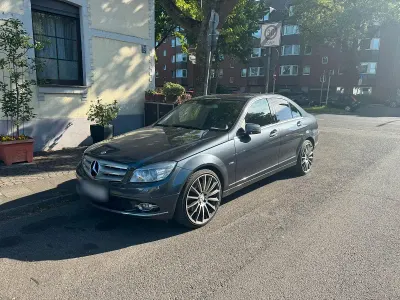 Gebraucht Mercedes C320 Avantgarde 224 PS (164 kW) 2008 Grau Limousine