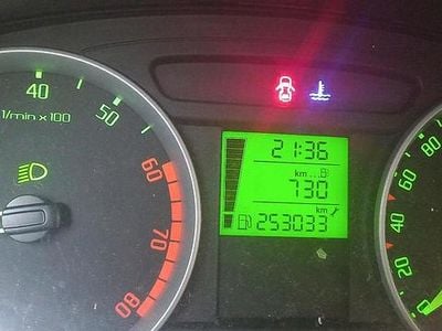 Schwarz Gebraucht 2009 Skoda Fabia Limousine | 2.200 €