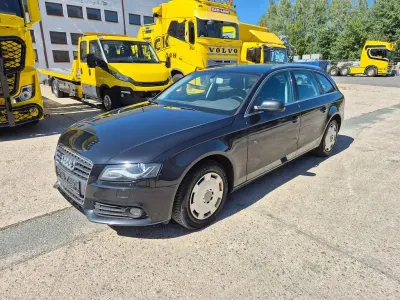 Gebraucht Audi A4 Attraction 143 PS (105 kW) 2010 Schwarz Kombi