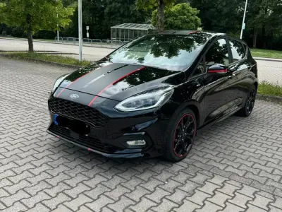 Gebraucht Ford Fiesta ST-Line 140 PS (102 kW) 2018 Schwarz Kleinwagen