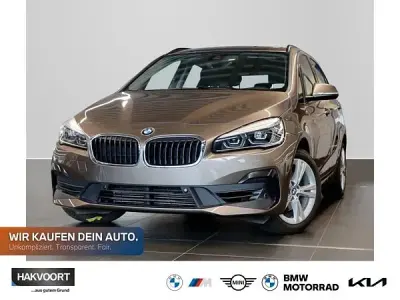 Używany BMW 218 Shadowline 156 KM (114 kW) 2025 Biały Coupe