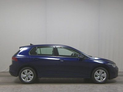 Usata VW Golf VIII Life 131 CV (96 kW) 2022 Blu Berlina