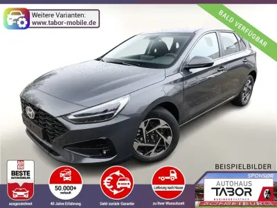 Neu Hyundai i30 101 PS (74 kW) 2026 Shimmering silver metallic Kleinwagen