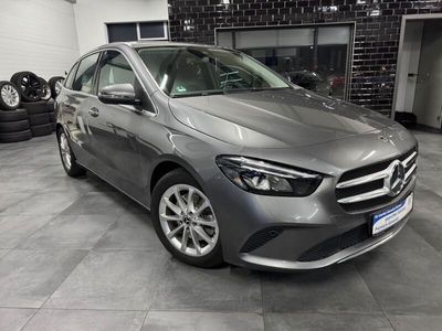 Mercedes B220