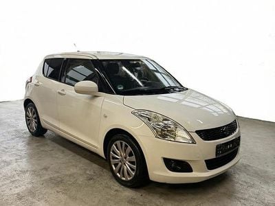 Gebraucht Suzuki Swift 94 PS (69 kW) 2013 Weiß Kleinwagen