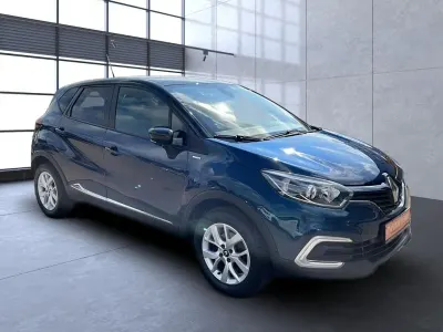 Gebraucht Renault Captur LIMITED 131 PS (96 kW) 2019 Blau SUV