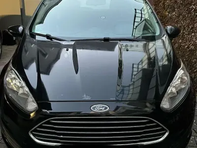 Gebraucht Ford Fiesta SYNC Edition 80 PS (58 kW) 2014 Schwarz Kleinwagen