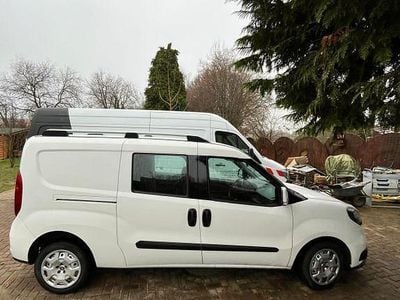 Gebraucht Fiat Doblò Lounge 95 PS (69 kW) 2019 Weiß Van / Kleinbus