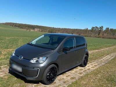 Usata VW e-up! Style 59 kW (81 CV) 2022 Grigio Utilitaria