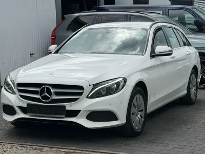 Gebraucht Mercedes C180 116 PS (85 kW) 2016 Weiß Kombi