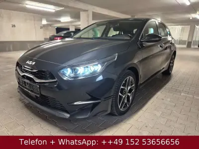 Gebraucht Kia Ceed Spirit 160 PS (117 kW) 2021 Black pearl Kleinwagen