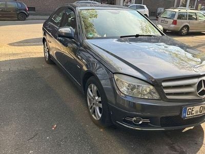 Mercedes C280