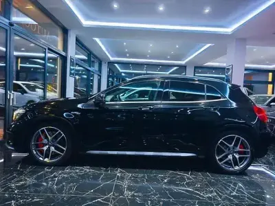 Gebraucht Mercedes GLA45 AMG AMG 360 PS (264 kW) 2014 Kosmosschwarz SUV