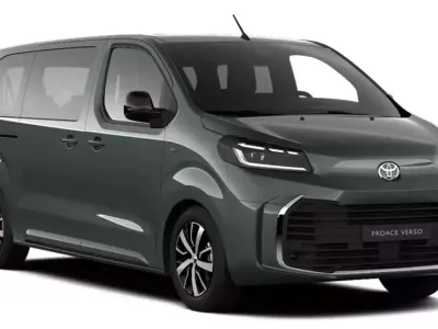 Neu Toyota Proace Verso 179 PS (131 kW) 2026 All terrain green metallic Kombi