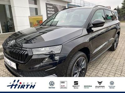 Neu Skoda Karoq SportLine 150 PS (110 kW) 2025 Schwarz metallic SUV