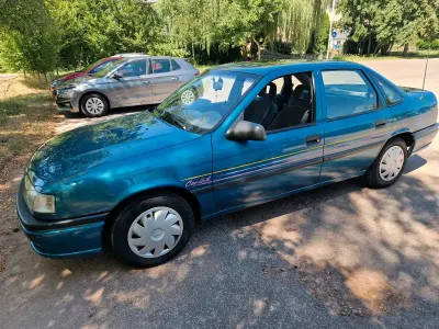Gebraucht Opel Vectra 90 PS (66 kW) 1993 Blau Limousine