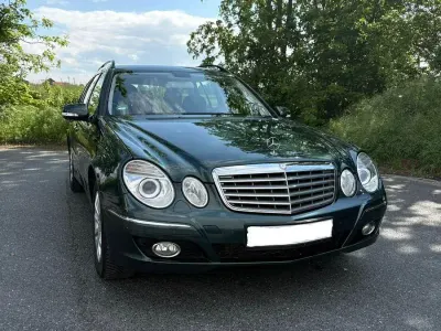 Gebraucht Mercedes E280 Elegance 190 PS (139 kW) 2008 Grün Limousine
