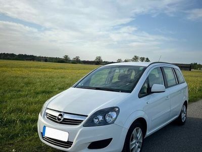 gebraucht Opel Zafira 1.8 Family Plus 1 Hand AHK, Service neu