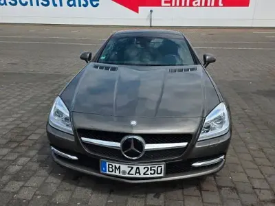 Gebraucht Mercedes SLK250 AMG Edition 1 238 PS (175 kW) 2011 Grau Cabrio