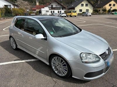 Gebraucht VW Golf R 250 PS (183 kW) 2006 Silber Coupé