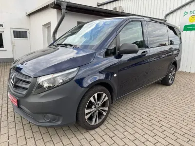 Gebraucht Mercedes Vito 163 PS (119 kW) 2018 Blau Van