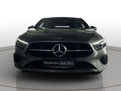 Gebraucht Mercedes A200 Progressive 163 PS (119 kW) 2025 Grau Limousine