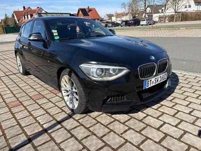 Second-hand BMW 116 Sport Line 136 CP (100 kW) 2015 Negru Hatchback