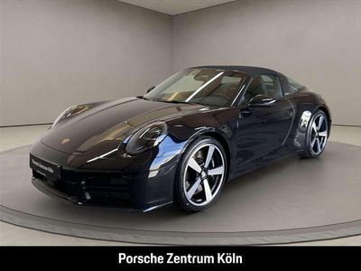 Schwarz Neu 2026 Porsche 992 Coupé | 211.981 €