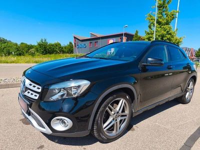 Mercedes GLA200