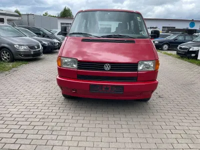 Gebraucht VW T4 110 PS (80 kW) 1992 Rot Van