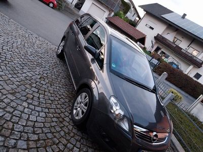 gebraucht Opel Zafira 1.8 INNOVATION "110 Jahre" INNOVATION...