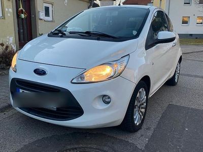 Weiß Gebraucht 2010 Ford Ka Titanium Kleinwagen | 2.500 € (Etwas zu teuer)