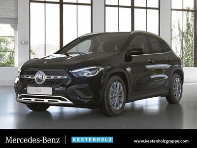 Schwarz Gebraucht 2020 Mercedes GLA250 Style SUV | 29.490 € (Fairer Preis)