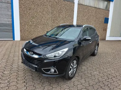 Gebraucht Hyundai ix35 Premium 184 PS (135 kW) 2014 Schwarz SUV