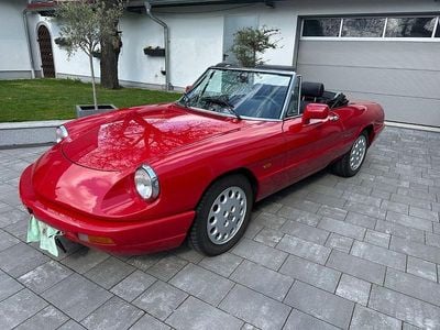 Gebraucht Alfa Romeo Spider 126 PS (92 kW) 1990 Rot Cabrio