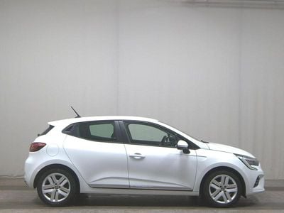 Weiss Gebraucht 2021 Renault Clio V Limousine | 10.680 € (Superpreis)