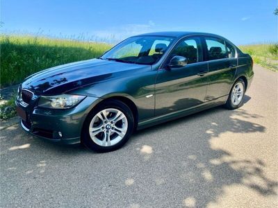 BMW 325