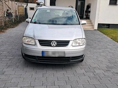 Gebraucht VW Touran Trendline 105 PS (77 kW) 2005 Silber Van / Kleinbus