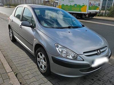 Gebraucht Peugeot 307 88 PS (64 kW) 2004 Grau Kleinwagen