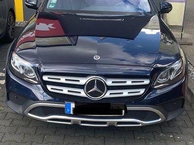 Mercedes E220