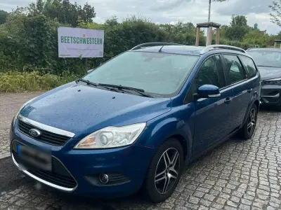 Gebraucht Ford Focus 109 PS (80 kW) 2008 Blau Kombi