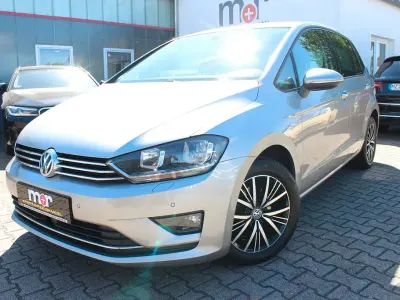 Gebraucht VW Golf Sportsvan Comfortline 110 PS (80 kW) 2016 Silber Van / Kleinbus