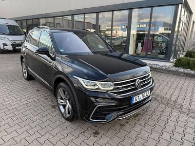 Usata VW Tiguan R-line 200 CV (147 kW) 2021 Nero SUV