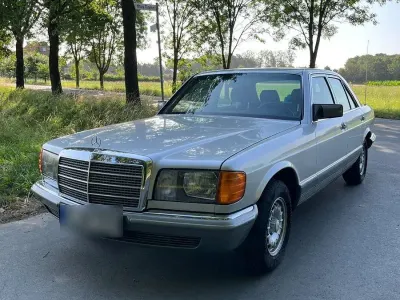 Gebraucht Mercedes 280 185 PS (136 kW) 1983 Silber Limousine